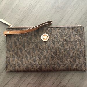 Michael Kors Wristlet